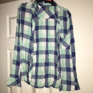 green/blue flannel shirt